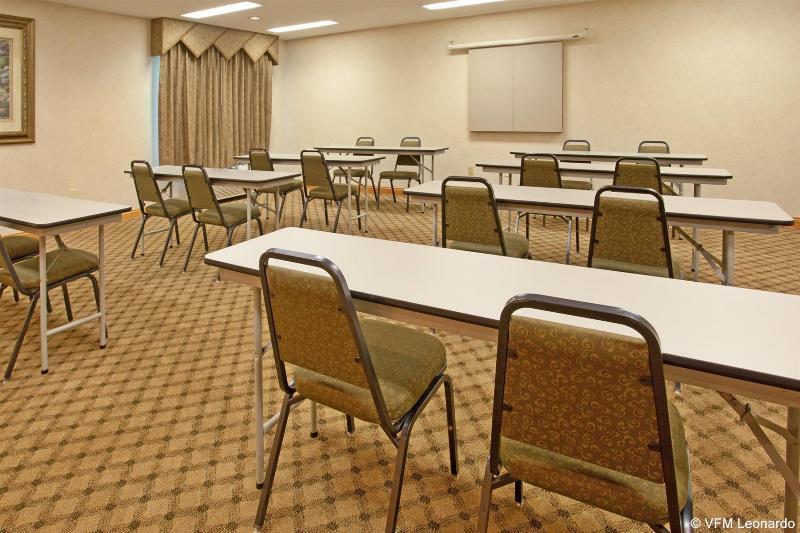 Holiday Inn Express Hotel & Suites Elkhart-South Exteriér fotografie
